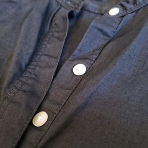 GAP Tops - 3/$25 Gap gray cotton henley GAP Tops - 3/$25 Gap gray cotton henley
